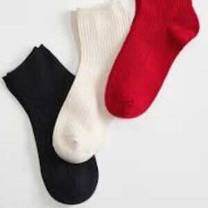 Fabletics 3-pack Cloud Socks
